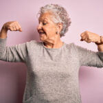Mujer de la tercera edad